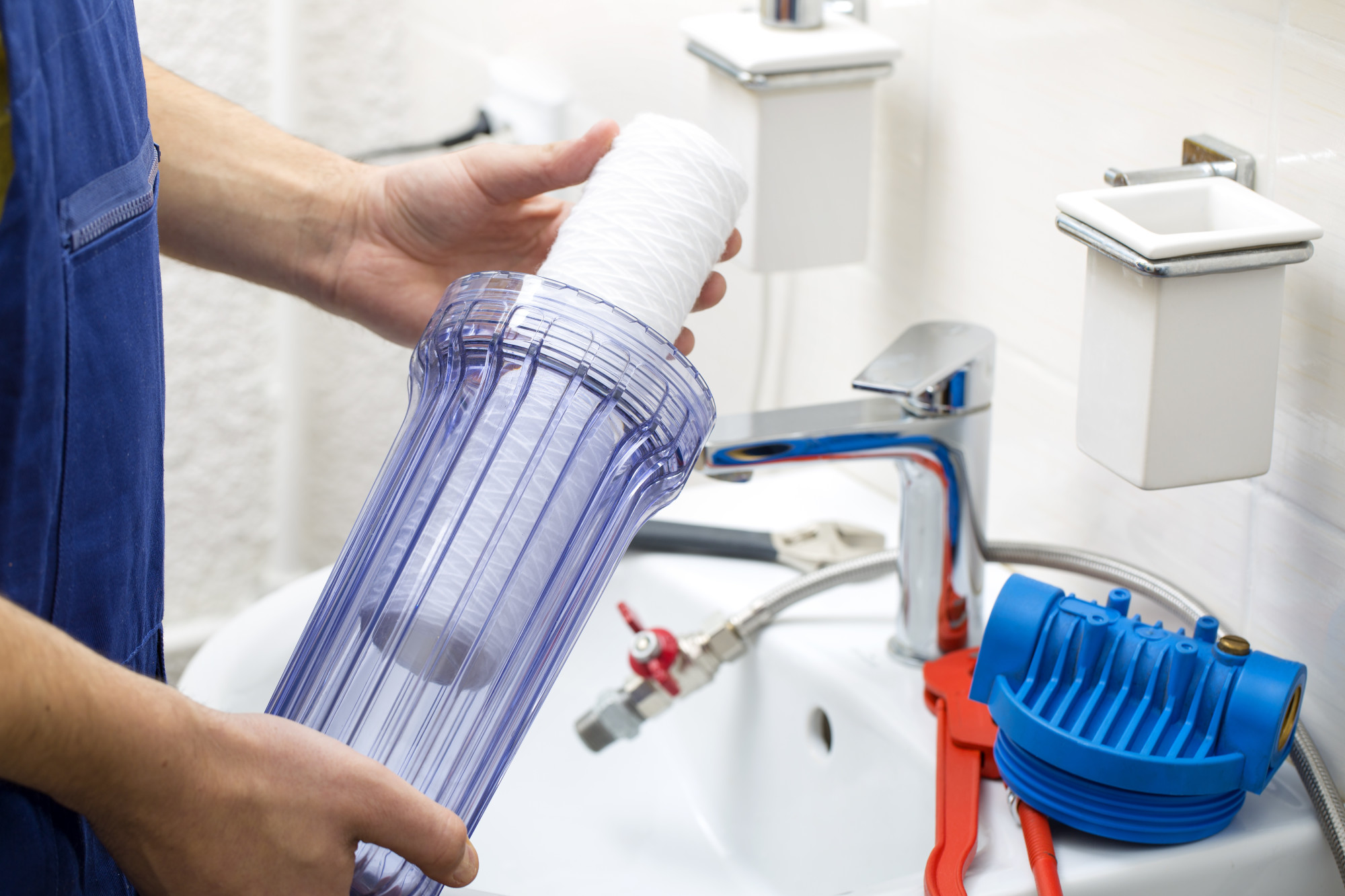 3 Warning Signs Your Home Needs a Water Filtration System