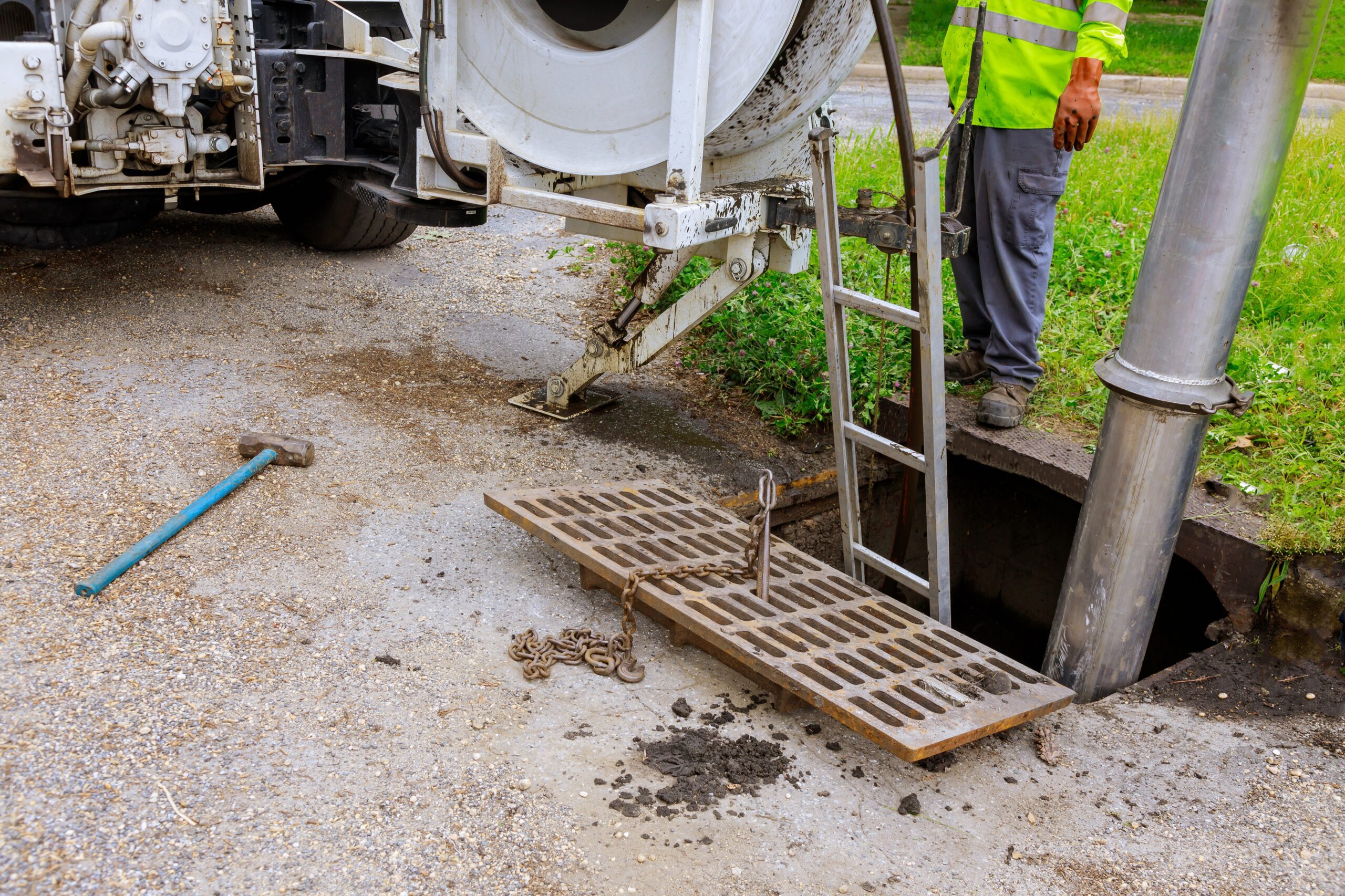 Sewer Camera Inspection: A Comprehensive Guide to Detecting Pipe Issues